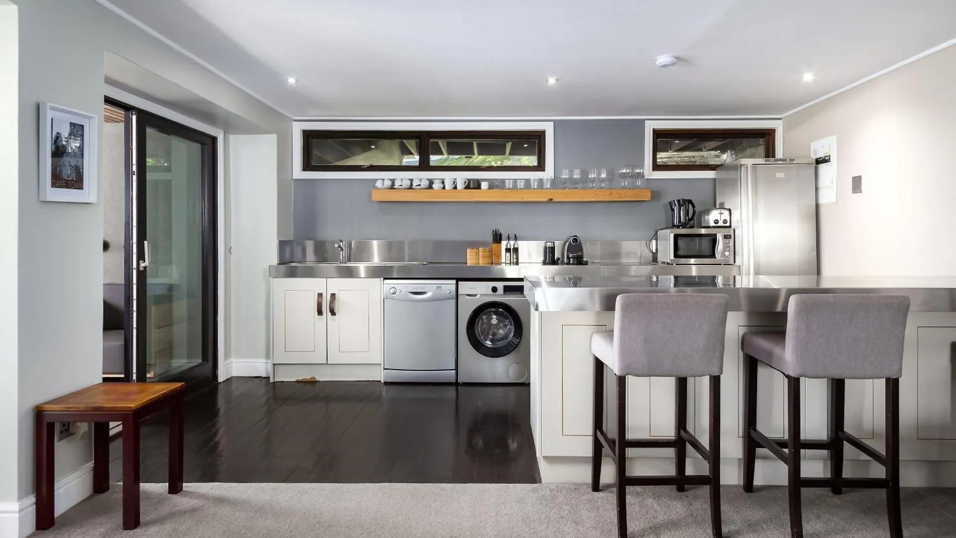 Sweet Greta - Garden Apartment With Solar Power Cape Town