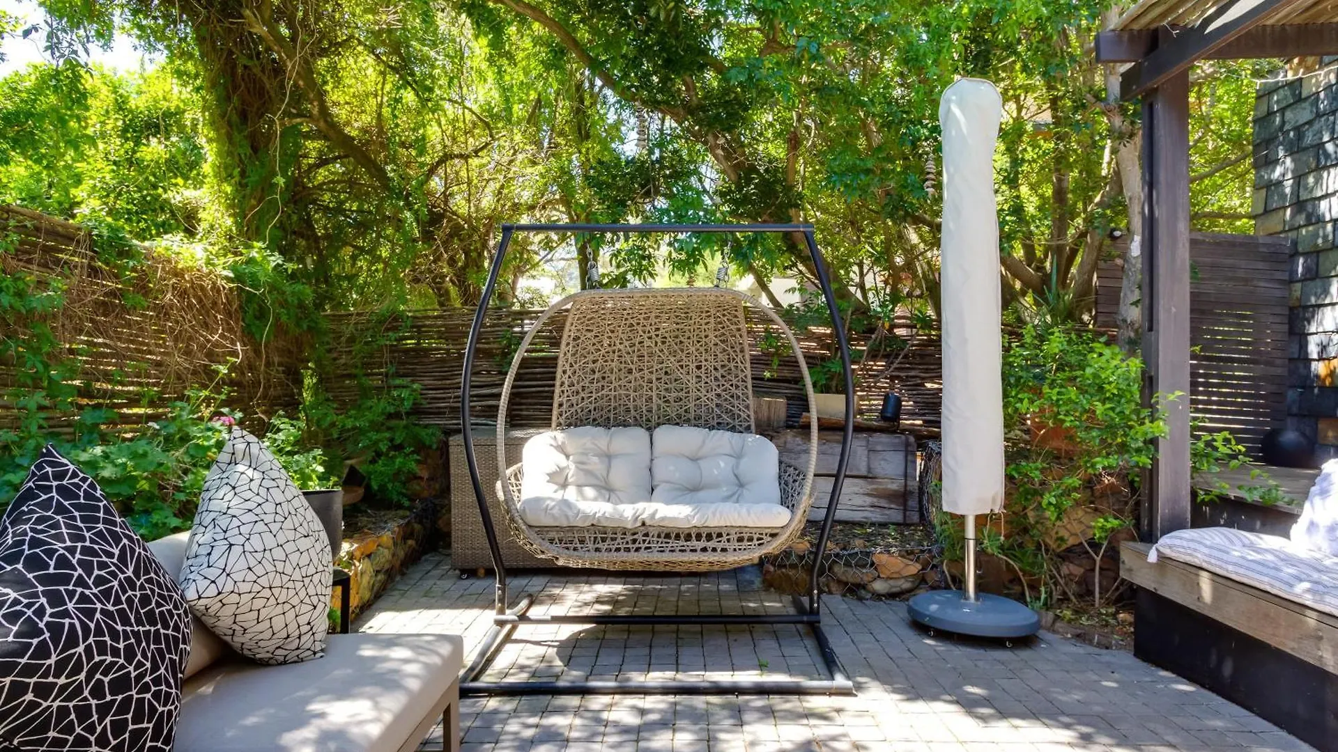 Aparthotel Sweet Greta - Garden Apartment With Solar Power Cape Town