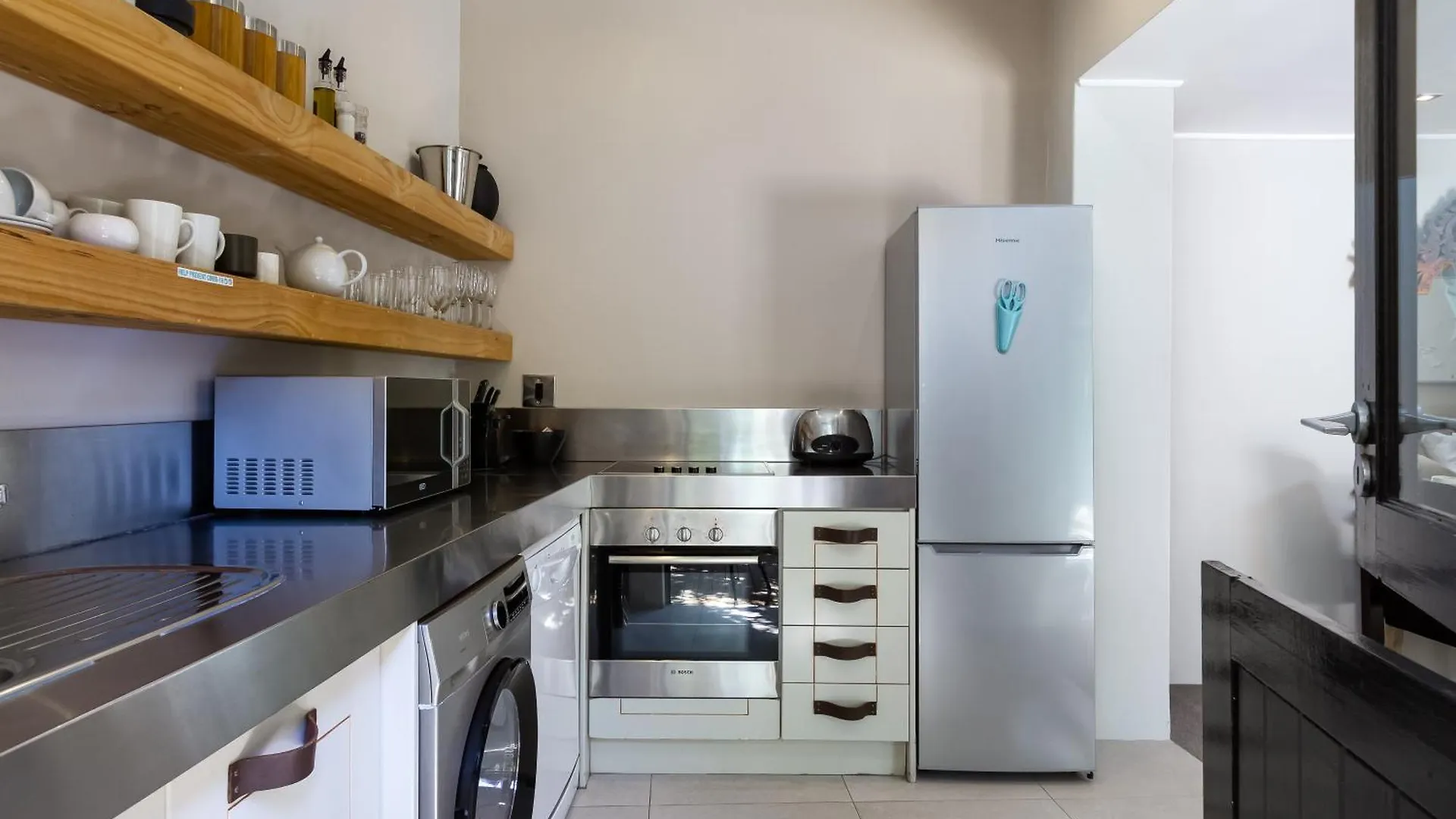 Sweet Greta - Garden Apartment With Solar Power Cape Town 0*,  South Africa